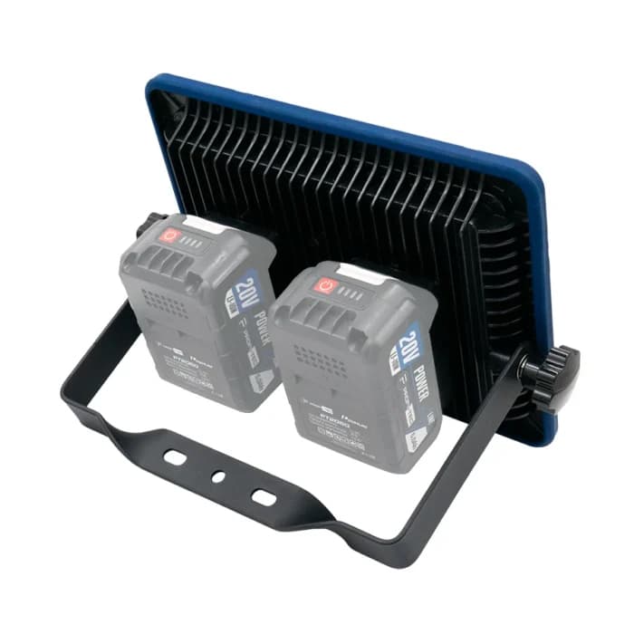 Акумуляторний прожектор на штативі PROFI-TEC PT11500G POWERLine (005913) - фото #3